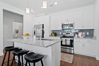 Skyline at Westfall Station in Clermont, FL - Foto de edificio - Building Photo