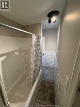 600 Park St W in Windsor, ON - Foto de edificio - Building Photo