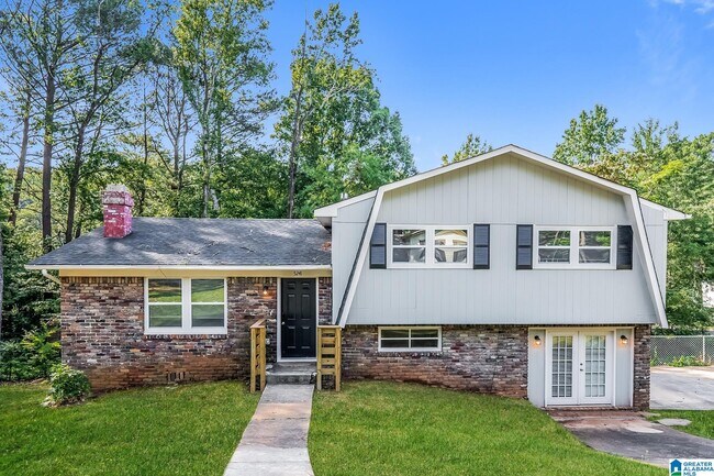 property at 2541 Goldmar Dr