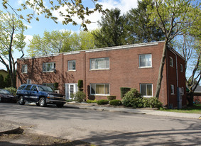 225 E Beech St Apartments