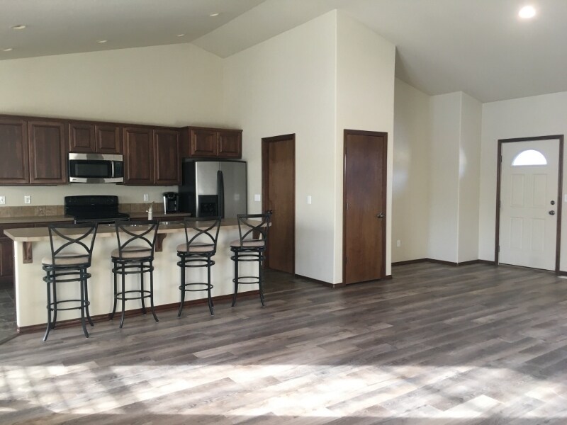 5400 W Whitman St in Yakima, WA - Building Photo