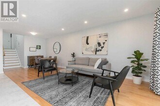 1632 Lewes Way in Mississauga, ON - Building Photo - Building Photo