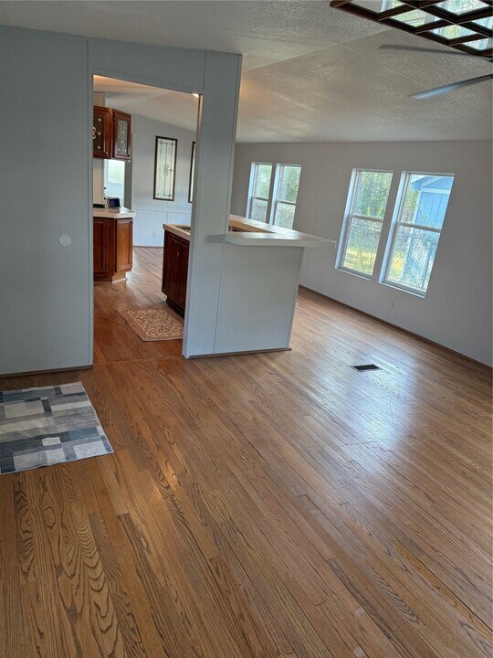 8006 Palo Vista Dr in Houston, TX - Building Photo