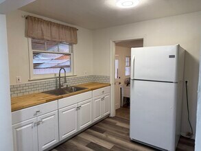 2517 Alameda St in Vallejo, CA - Building Photo - Building Photo