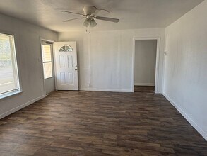 3137 N Tom Green Ave in Odessa, TX - Building Photo - Building Photo