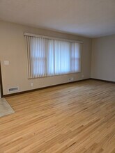 8595 Granada Ave S in Cottage Grove, MN - Building Photo - Building Photo