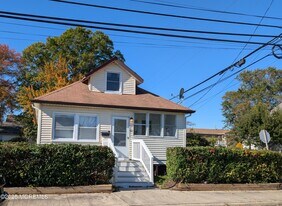 53 Ramsey Ave in Keansburg, NJ - Building Photo