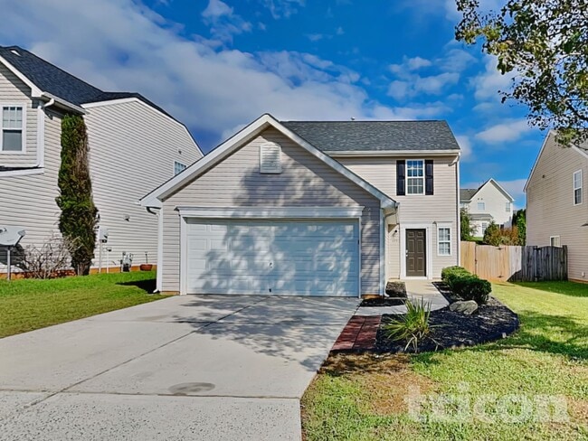 693 Winners Point in Whitsett, NC - Building Photo - Building Photo