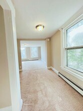 33 Elmwood Ave in Bloomfield, NJ - Building Photo - Building Photo