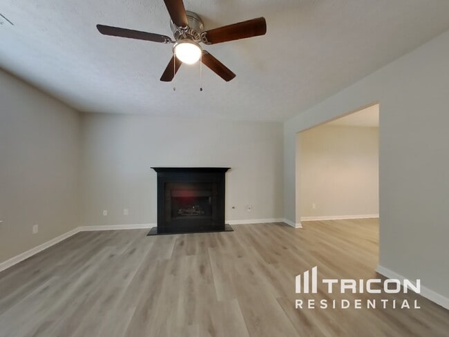 105 Drury Ln in Canton, GA - Building Photo - Building Photo