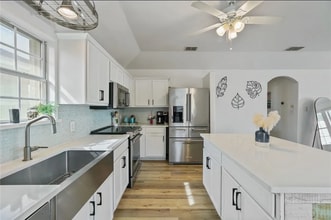 4030 Walker Dr in Corpus Christi, TX - Building Photo - Building Photo