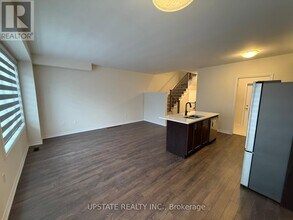 191 Gear Ave in Erin, ON - Building Photo - Building Photo