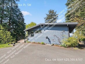 18353 Riviera Pl SW in Normandy Park, WA - Building Photo - Building Photo