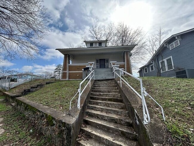 property at 4005 40th Ave N
