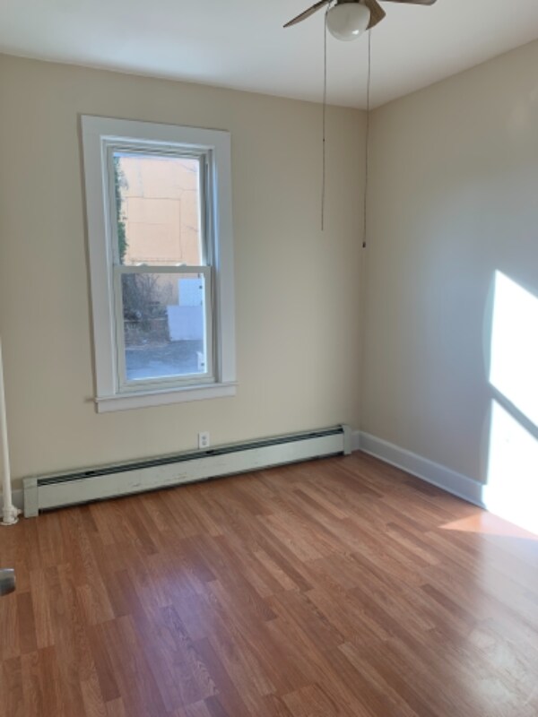 31 Blakeley Pl in Garfield, NJ - Building Photo - Building Photo