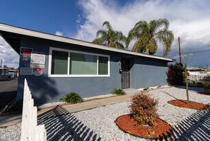 5211 Live Oak St in Cudahy, CA - Building Photo