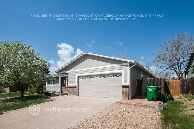 3651 S Andes Way in Aurora, CO - Building Photo - Building Photo