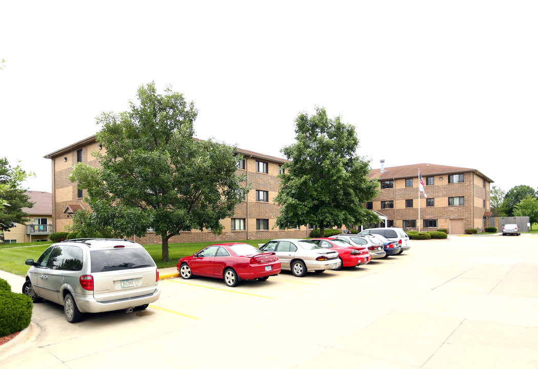 Penelope 38 Apartments in Ankeny, IA - Building Photo