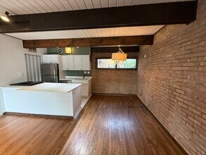 1201 W Belden Ave in Chicago, IL - Building Photo - Building Photo