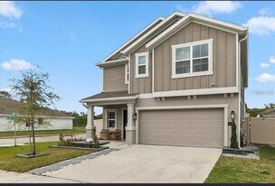 570 Jett Ln in Davenport, FL - Building Photo