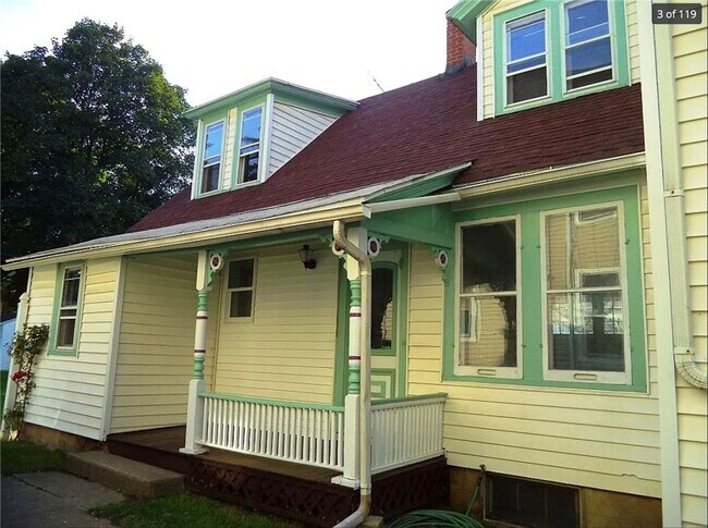 43 Gregory St in Rochester, NY - Building Photo - Building Photo