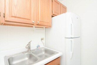 4180 N Marine Dr in Chicago, IL - Building Photo - Building Photo