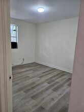 2119 Mount Herman St, Unit 2119 in Jacksonville, FL - Foto de edificio - Building Photo