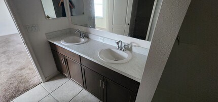 1214 Salisbury Dr in Winter Haven, FL - Building Photo - Building Photo