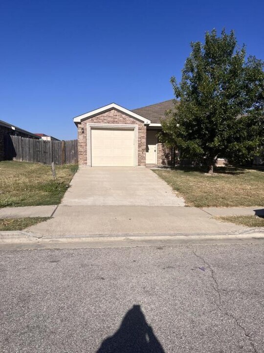 4607 Waterproof Dr in Killeen, TX - Building Photo