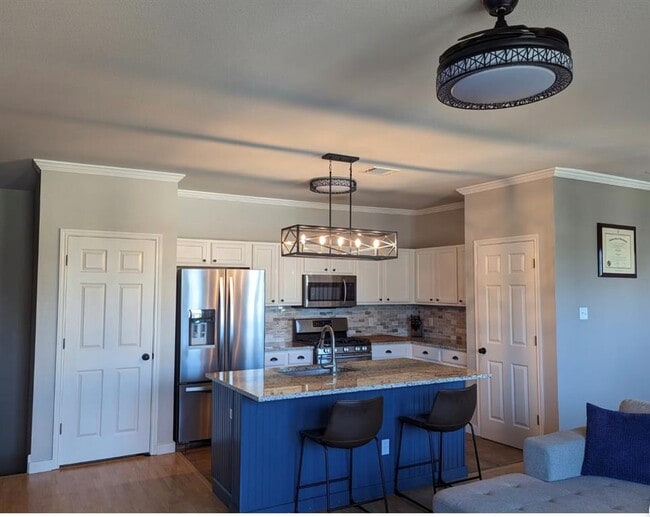 property at 7501 Shadowridge Run