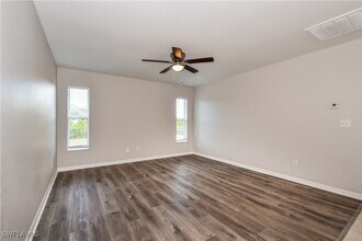 3220 51st St W in Lehigh Acres, FL - Building Photo - Building Photo
