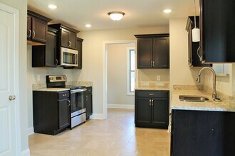 264 Azalea Dr in Oak Grove, KY - Building Photo - Building Photo