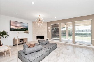 3210 Shadowwalk Dr in Houston, TX - Building Photo - Building Photo