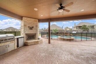 18007 Stari Most Ln in Houston, TX - Building Photo - Building Photo