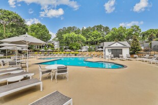 The Everett Apartments