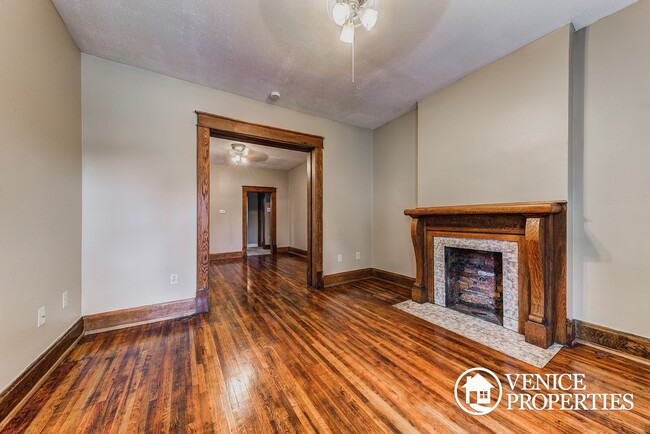 2168 Summit St in Columbus, OH - Building Photo - Building Photo