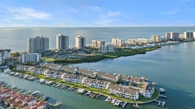 150 Marina Del Rey Ct in Clearwater, FL - Building Photo - Building Photo