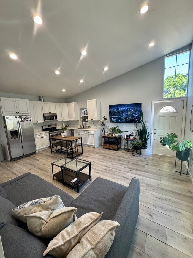 property at 207 Santa Clara Plz