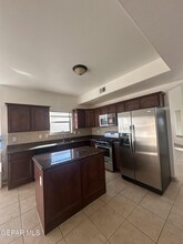 5357 Jack Marcus Dr in El Paso, TX - Building Photo - Building Photo