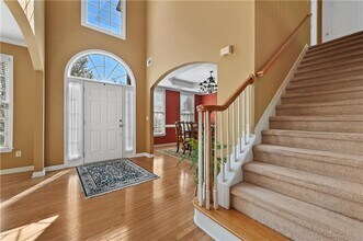 3945 Summit Gate Dr in Suwanee, GA - Building Photo - Building Photo