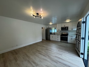 4110 E Wilton St in Long Beach, CA - Foto de edificio - Building Photo