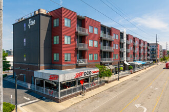 Rise Lakeview in Birmingham, AL - Building Photo - Building Photo