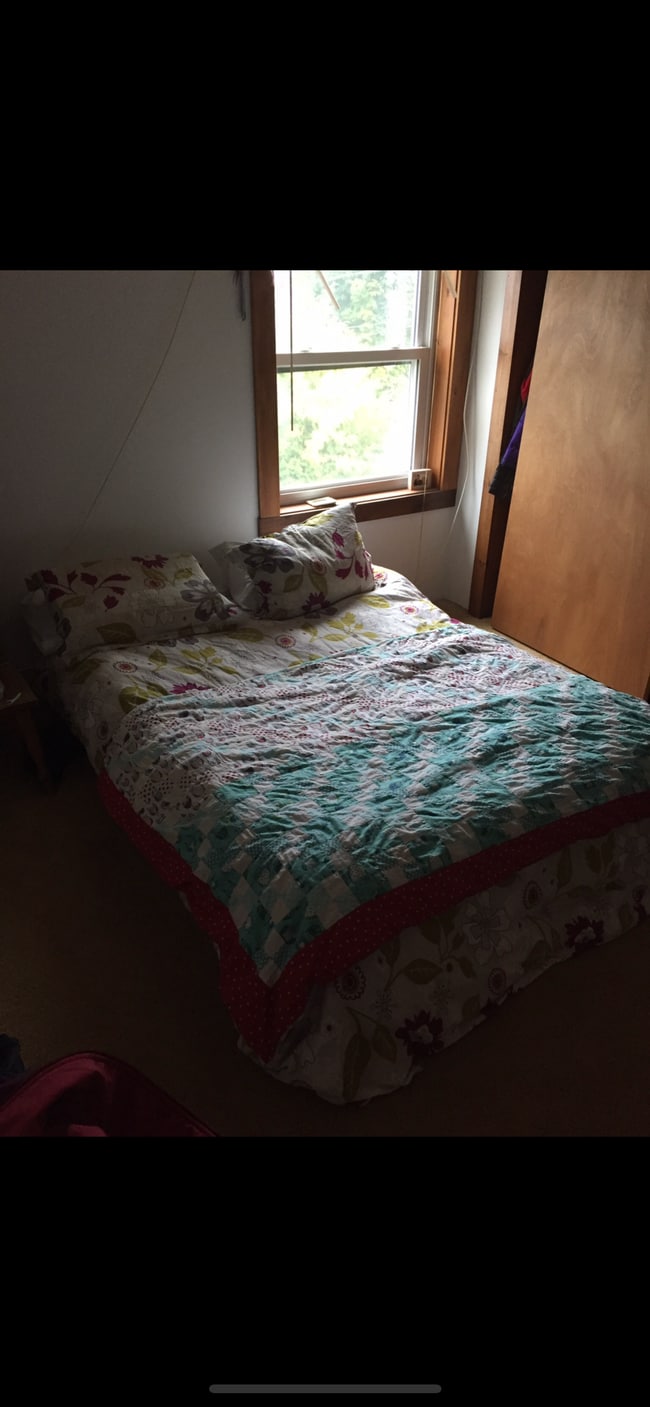 80 Lower Main St E in Johnson, VT - Building Photo - Building Photo