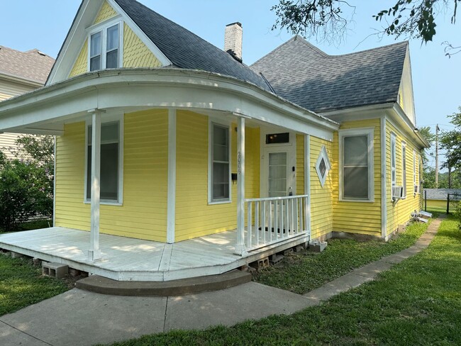 property at 2009 Mitchell Ave
