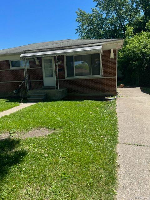 property at 23070 Scotia Rd