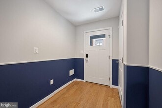 5509 Valmarana Way in Lincolnia, VA - Building Photo - Building Photo