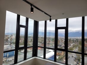 3996 Dumfries St in Vancouver, BC - Building Photo - Building Photo