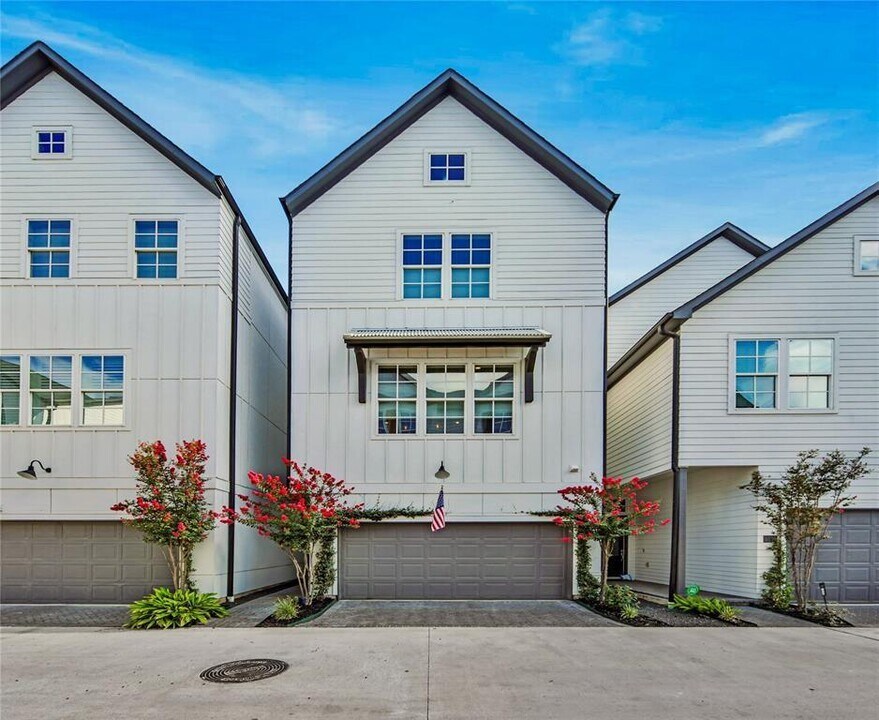 3316 Timbergrove Heights St. in Houston, TX - Building Photo