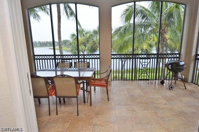 property at 9267 Museo Cir