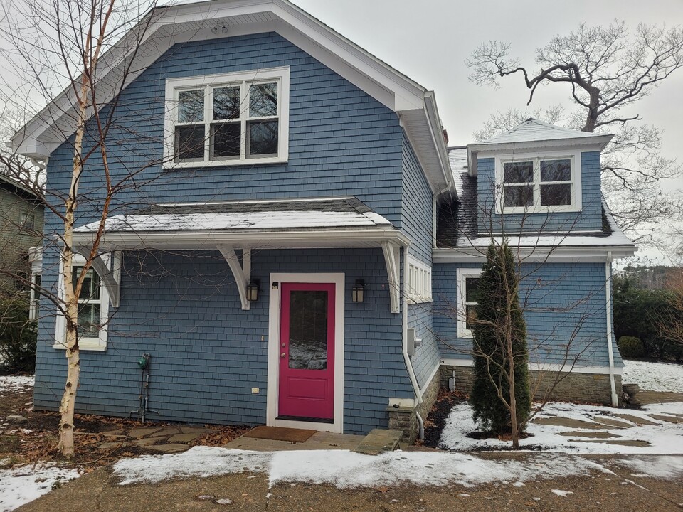 980 Winwick Rd in Halifax, NS - Building Photo